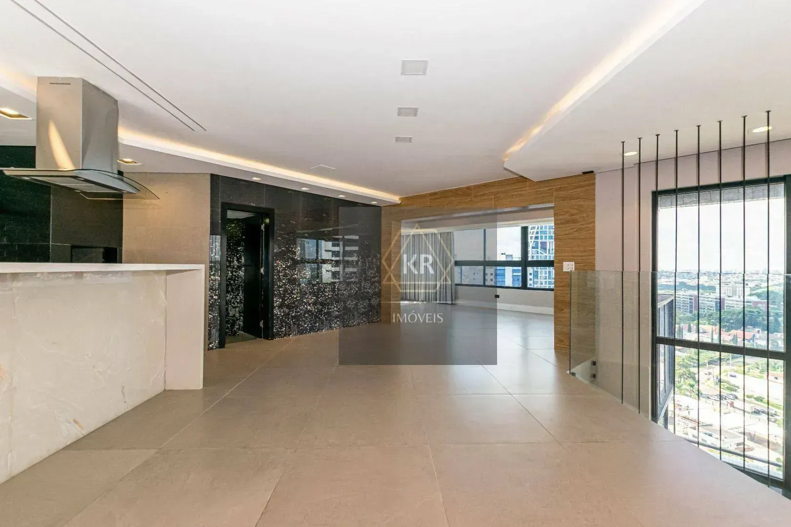 Furnished 272 m² apartment with 3 en-suites and 4 parking — photo 38