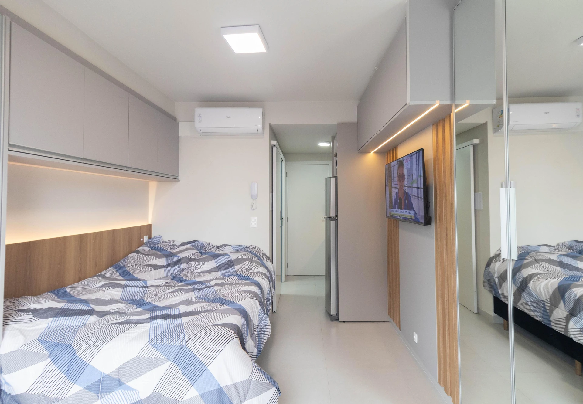 Студия 20 м² с рабочим местом и стиральной машиной — photo 6