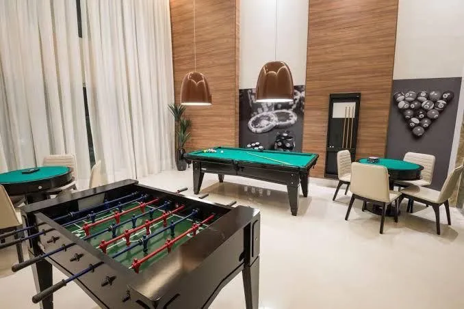 Furnished 2-bedroom apartment with city and water views — photo 20