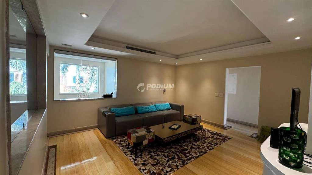 Casa duplex com 4 suítes e jardim privativo — photo 18