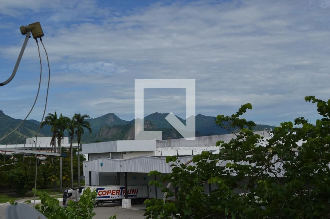 2-bedroom apartment with a mountain view in Rio de Janeiro — photo 24