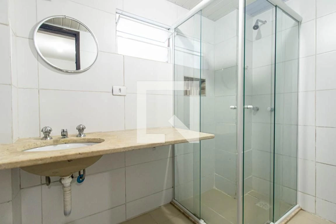 Apartment, 90 m², with wood or laminate floors — photo 18