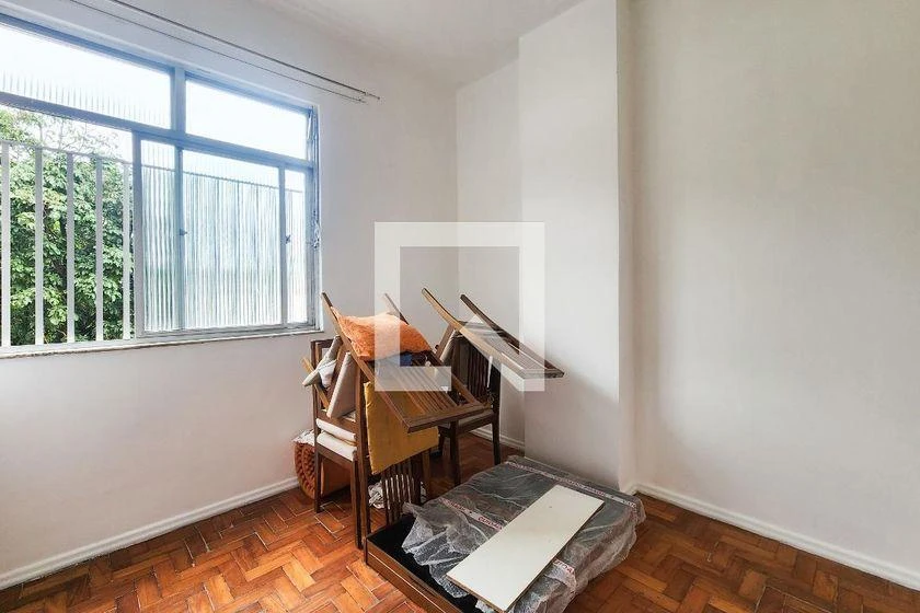 2-bedroom apartment with a bathtub — photo 26