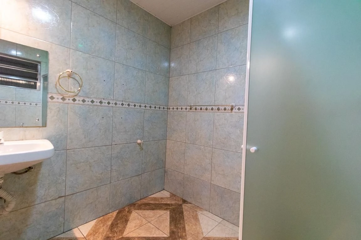 2-bedroom house with a garden in Curitiba — photo 22