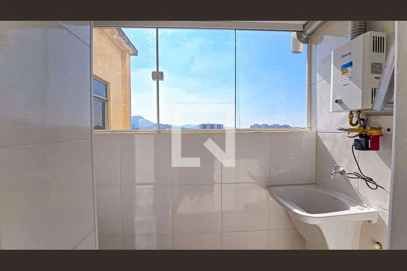 Apartamento com 2 quartos, 2 banheiros e 65 m² — photo 24