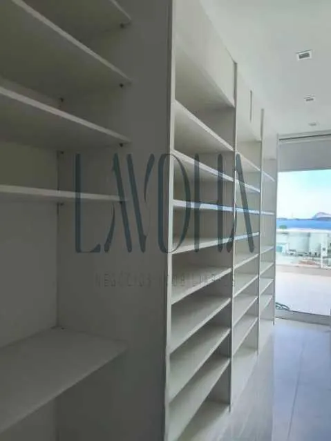 Apartment with 3 bedrooms and 3 bathrooms — photo 8