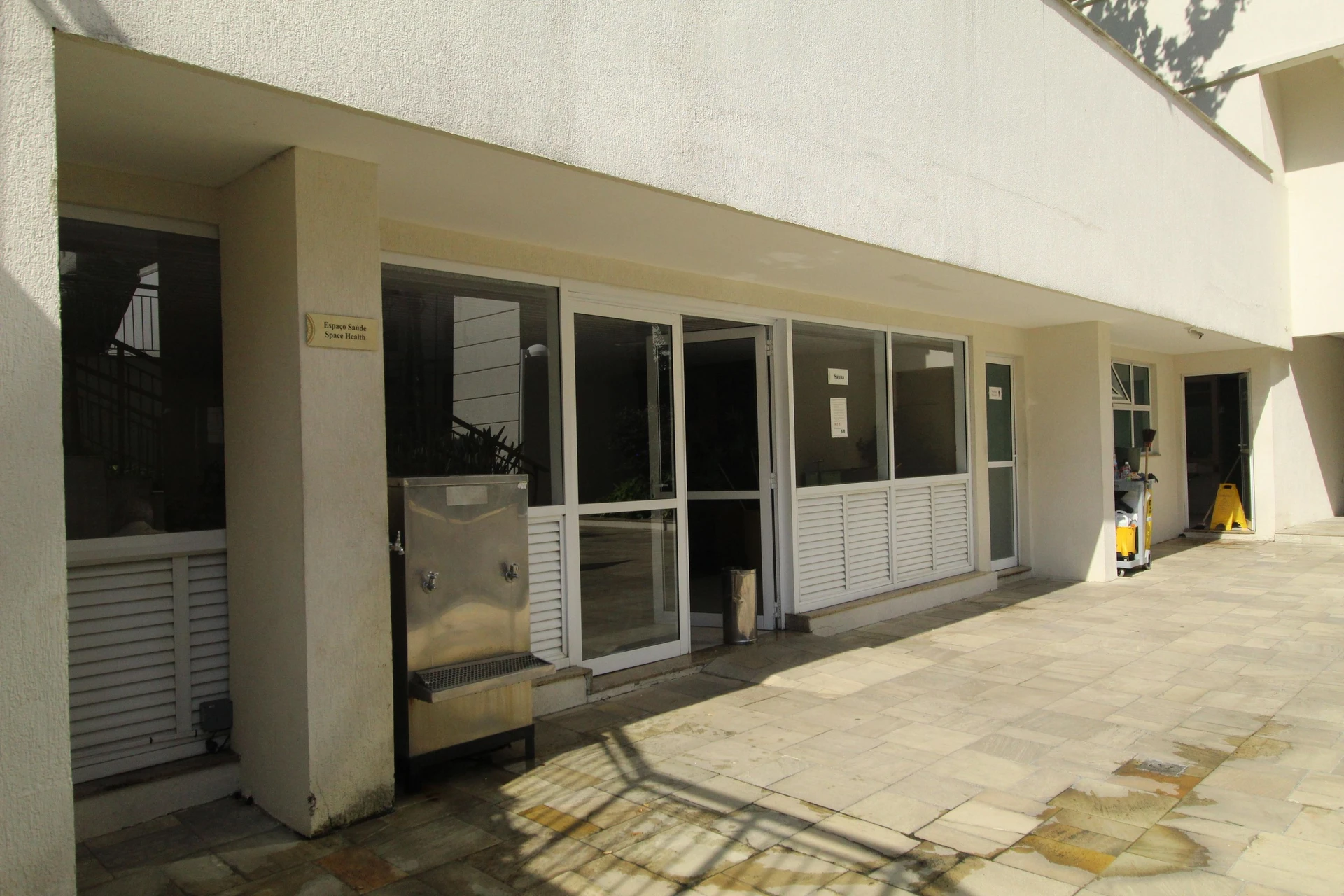 Apartamento mobiliado de 2 quartos em condomínio com sauna — photo 49