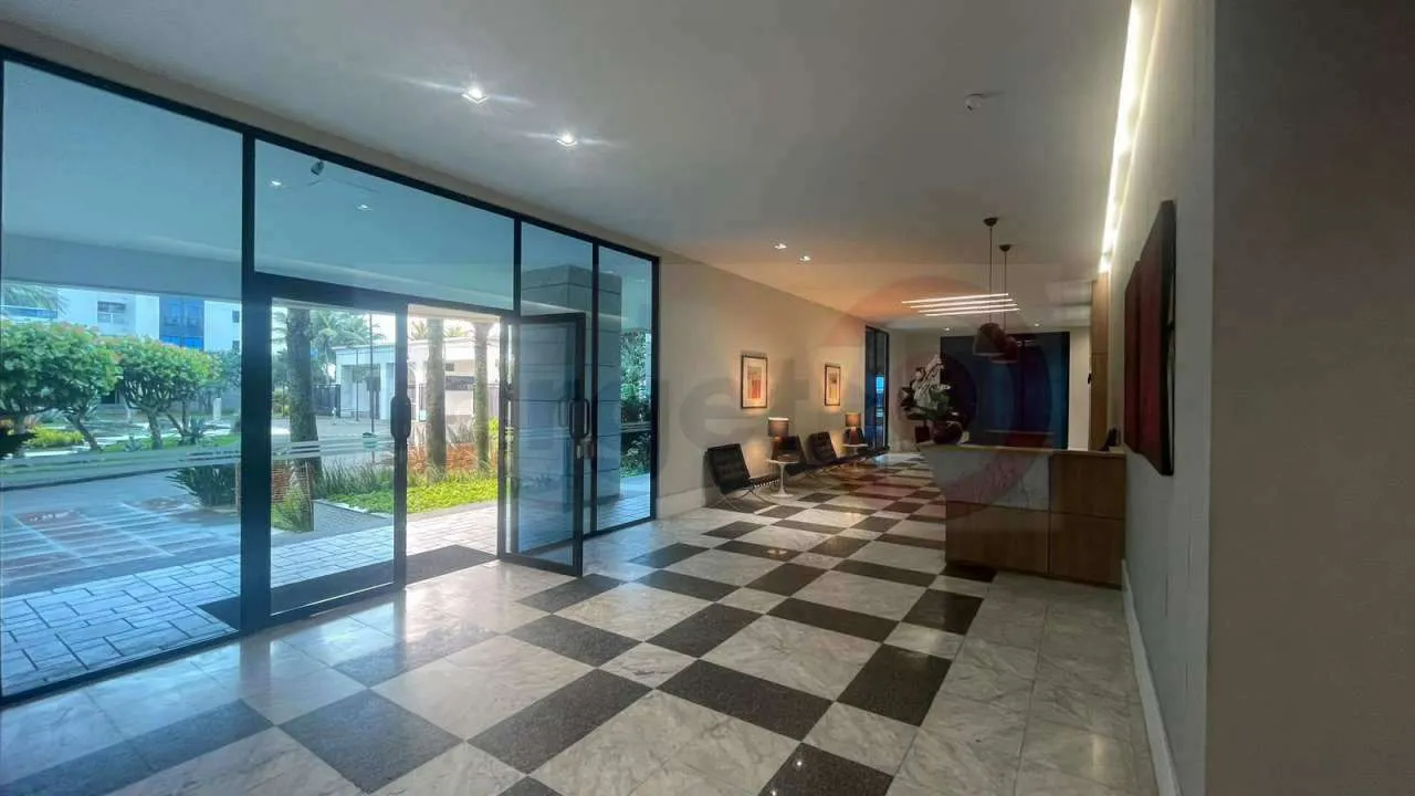 Вид на воду и 4 спальни: квартира 156 м² — photo 16
