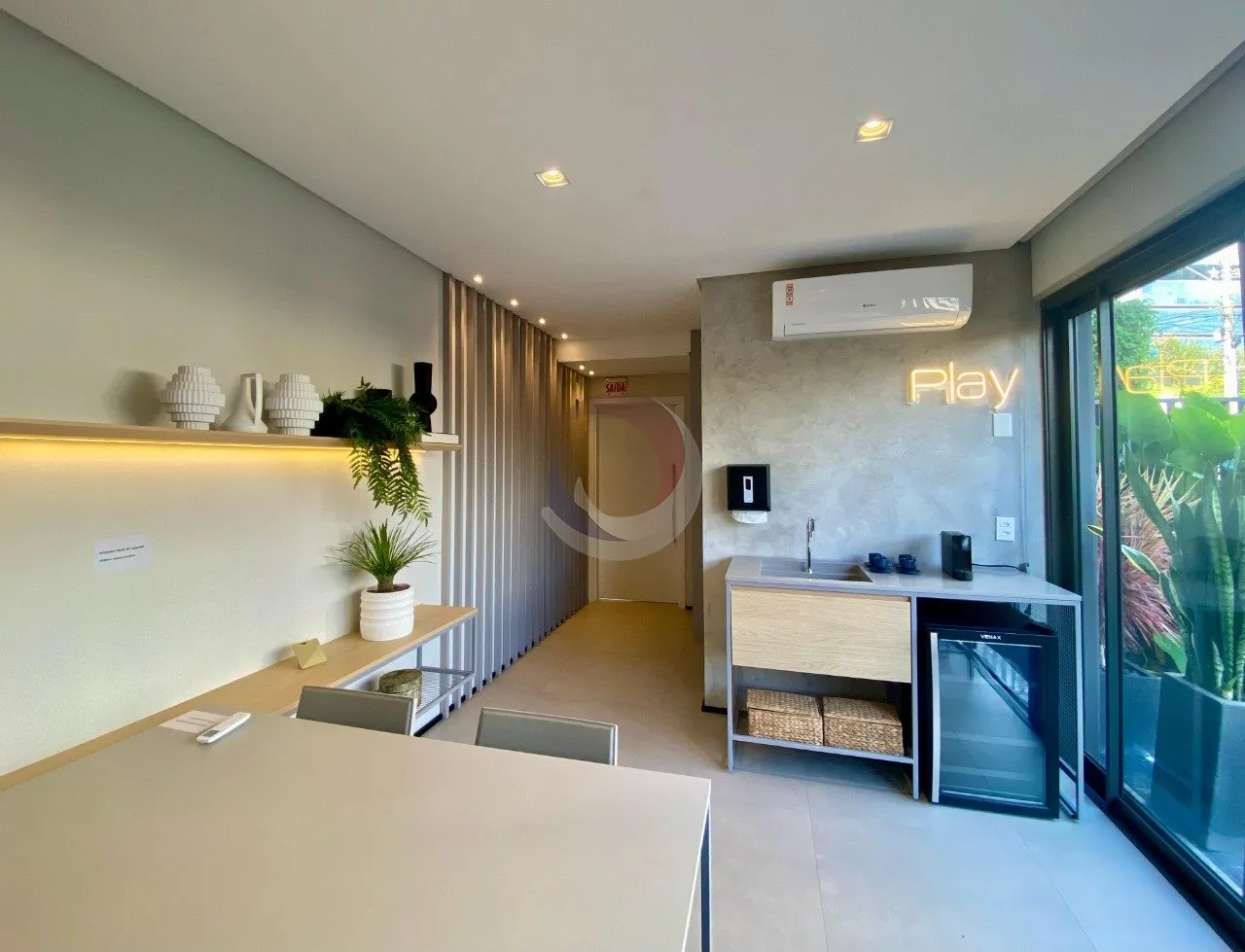 2-bedroom apartment with floor-to-ceiling windows — photo 27