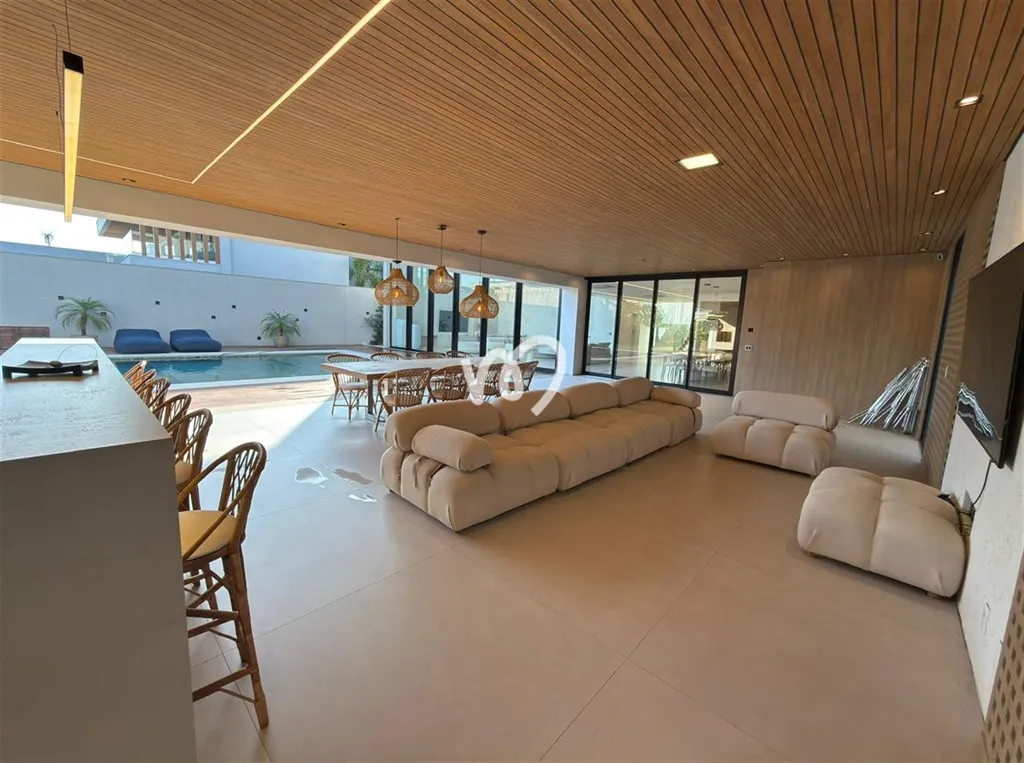 Duplex house with 5 bedrooms and 5 bathrooms — photo 35