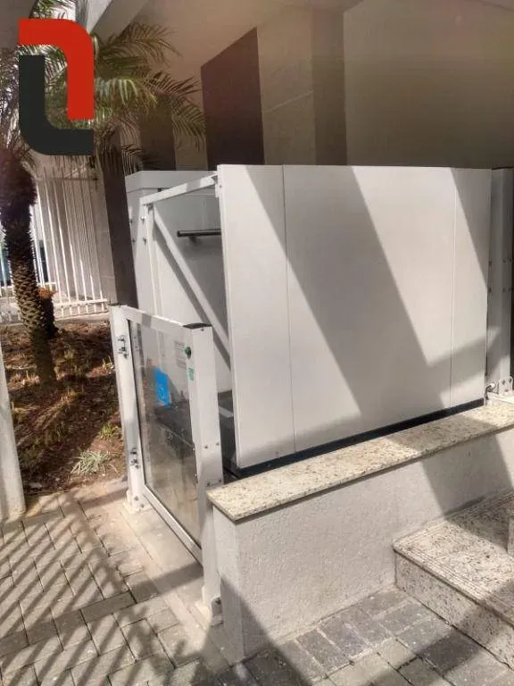 Washing machine in a 2-bedroom apartment, 48 m² — photo 49