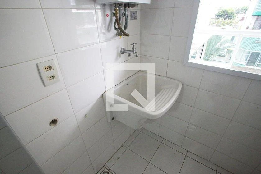 Квартира 60 м² з балконом із грилем та заскленим балконом — photo 24