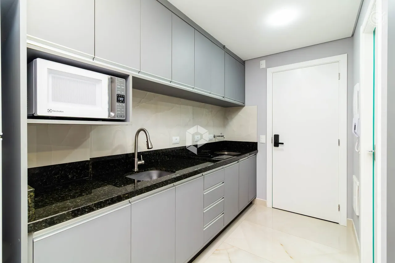 Furnished 1-bedroom apartment with a balcony — photo 6