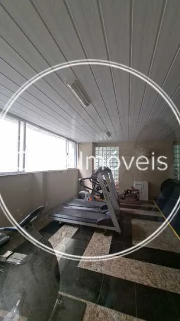 Vista a la montaña y 2 dormitorios: departamento de 83 m² — photo 21