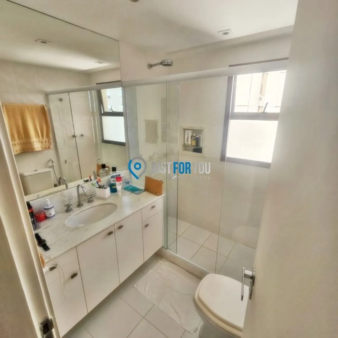 Apartamento mobiliado com 3 dormitórios e 146 m² — photo 4