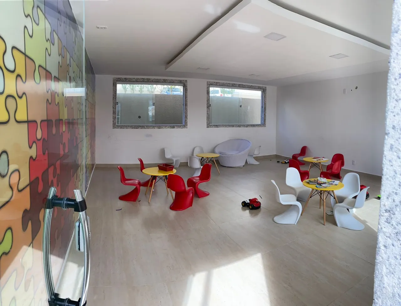 Дерев'яна підлога або ламінат та 2 спальні: квартира 45 м² — photo 11