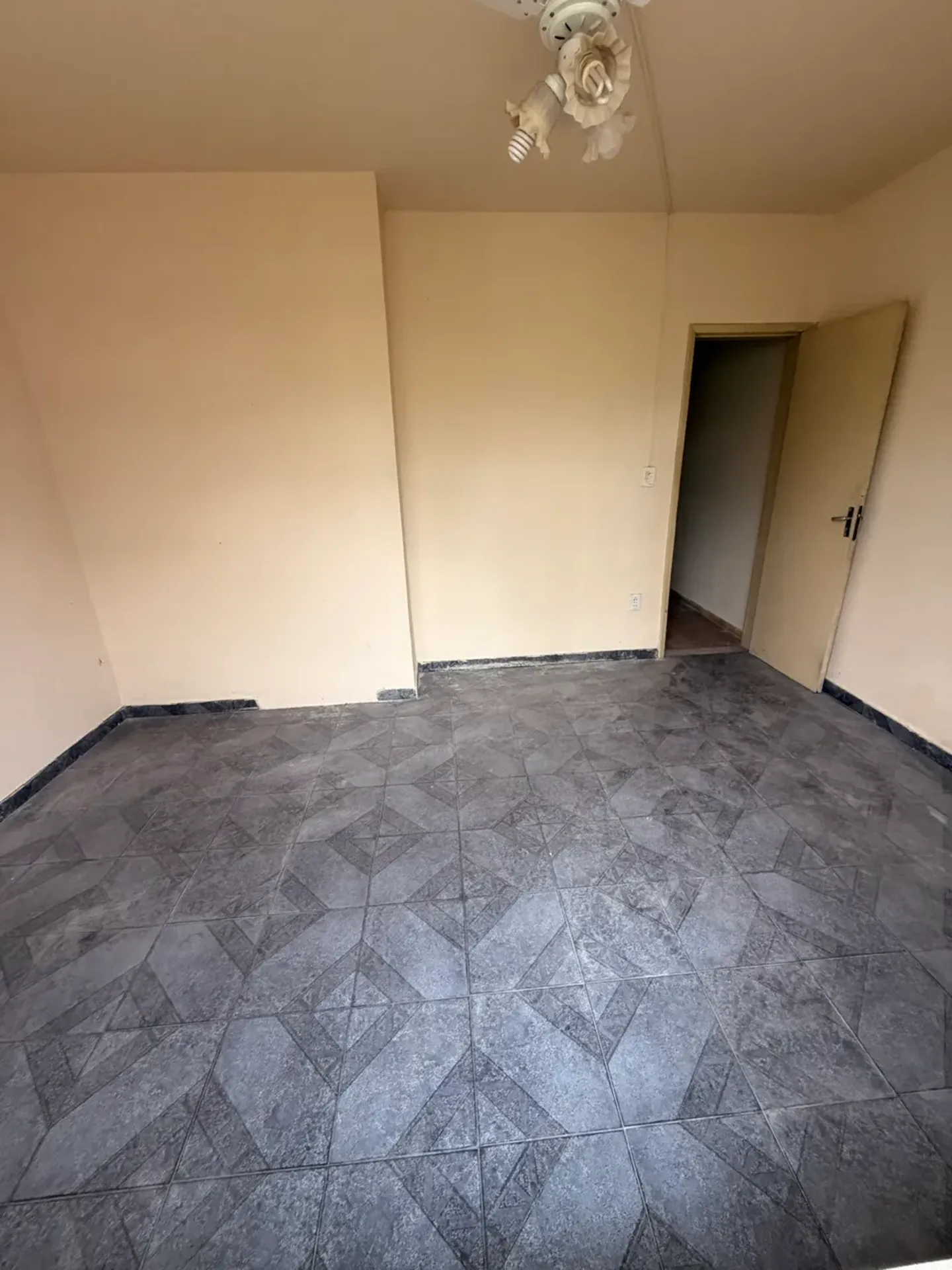 Casa sem mobília de 130 m² com 1 quarto e área gourmet — photo 9