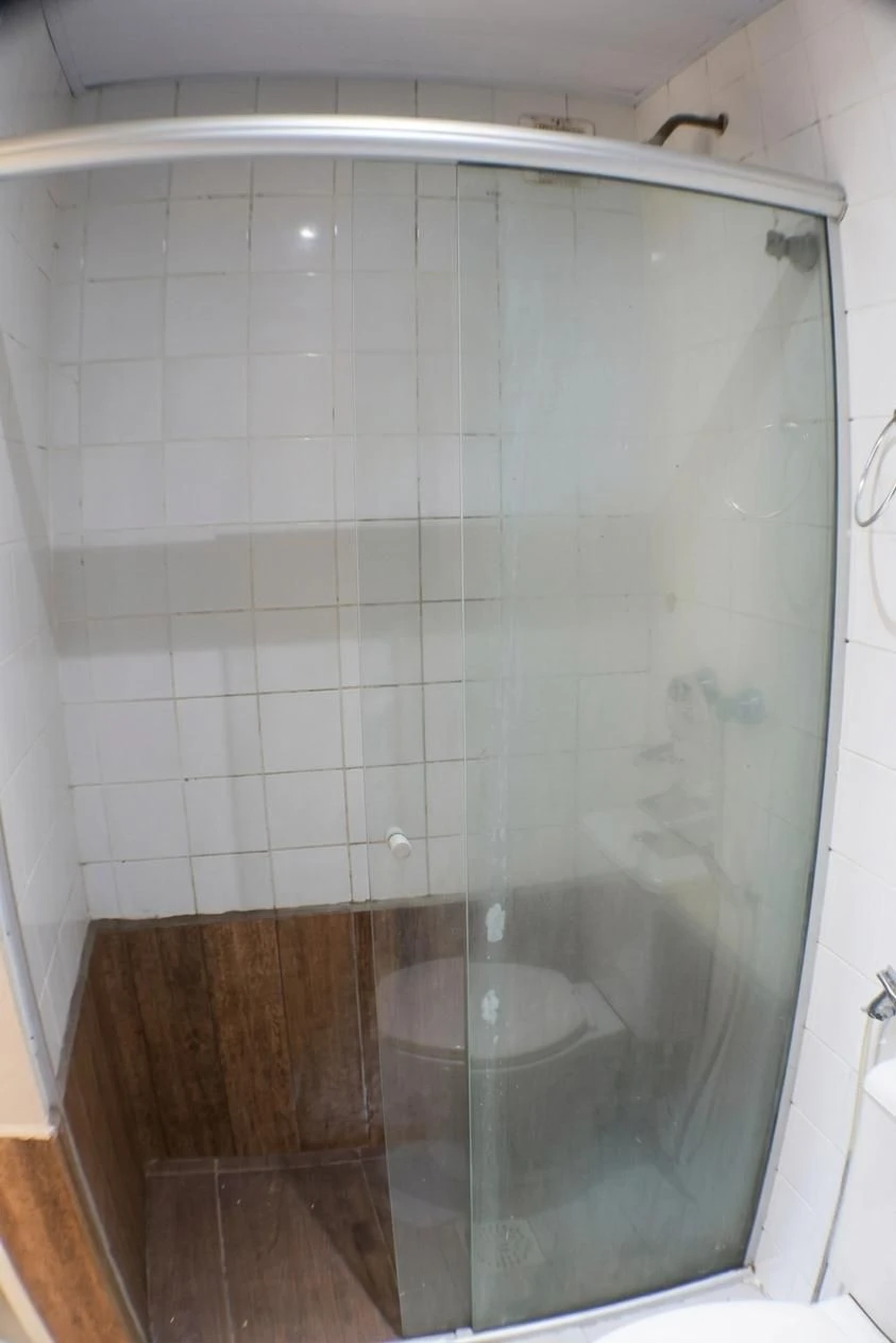 Departamento de 2 dormitorios, 1 con baño propio, 65 m² — photo 2