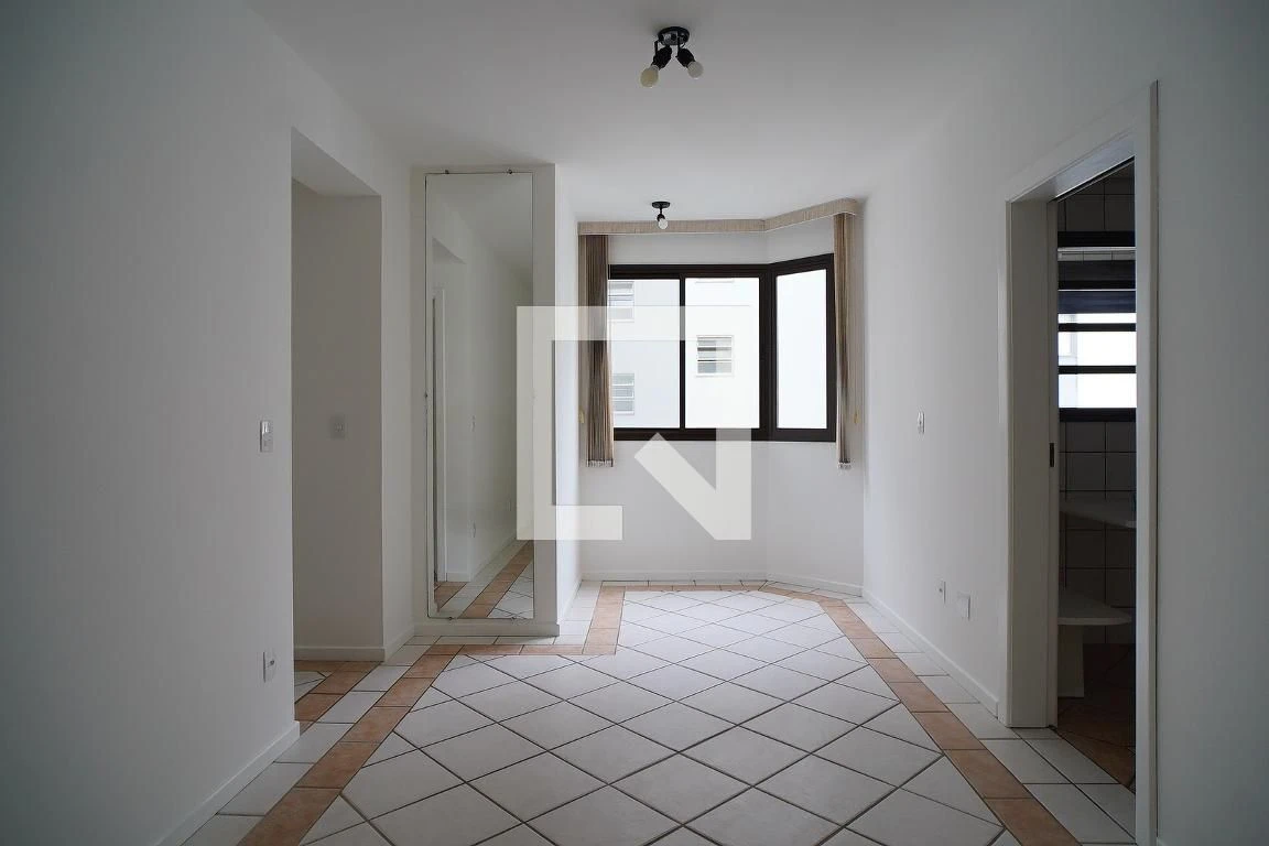 Вид на воду и 2 спальни: квартира 69 м² — photo 21