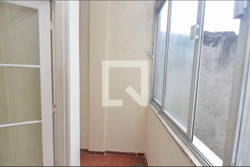 Apartamento de 2 quartos no 2º andar com 63 m² — photo 6