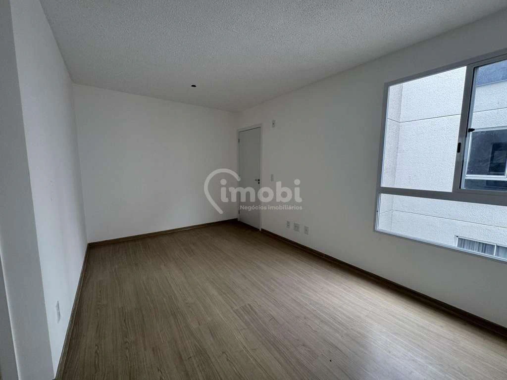 Apartamento de 44 m² com 2 quartos e cozinha fechada — photo 8