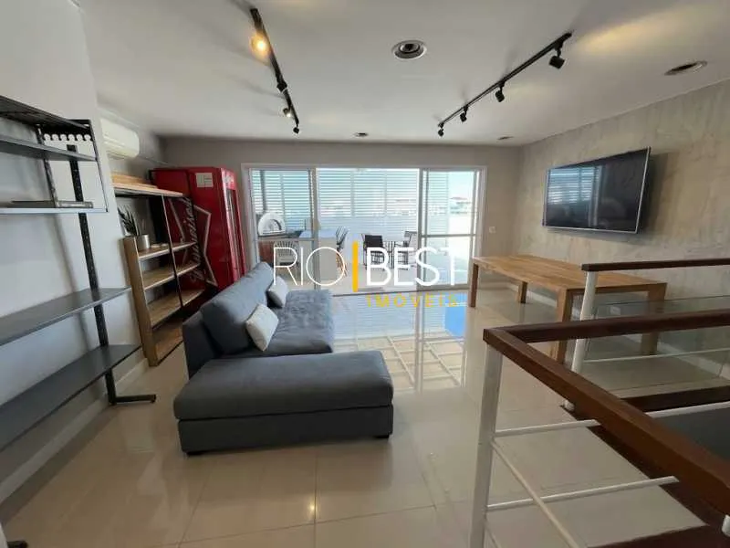Floor-to-ceiling windows in a 4-bedroom apartment, 385 m² — photo 10