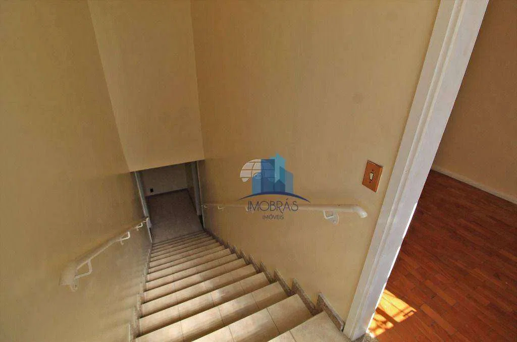 3-bedroom house, 2 with their own bathrooms, 297 m² — photo 16