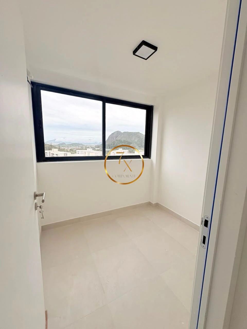 3-bedroom apartment with 60 m² and 1 parking space — photo 12