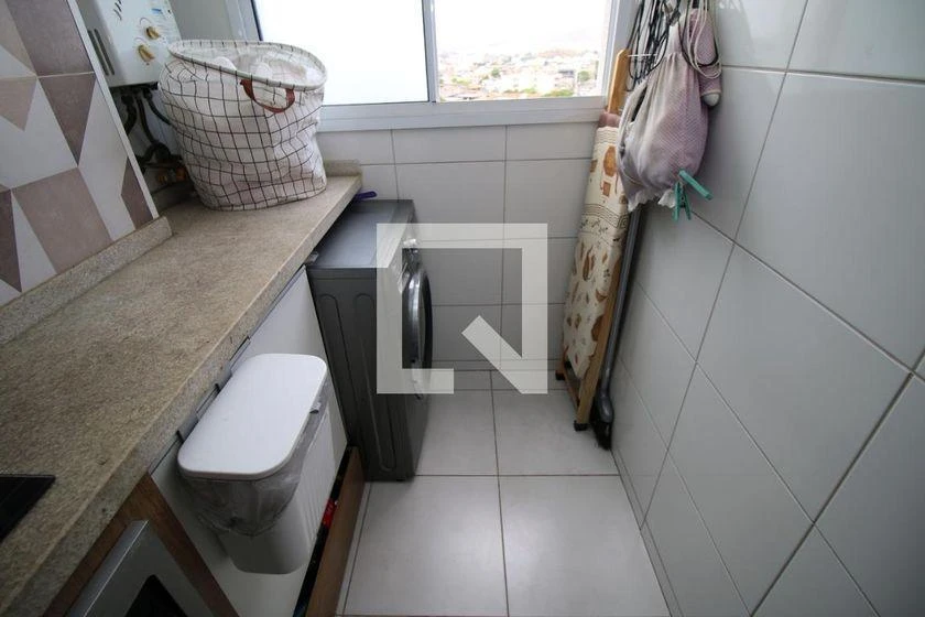 2-bedroom apartment in a building with a gym — photo 19