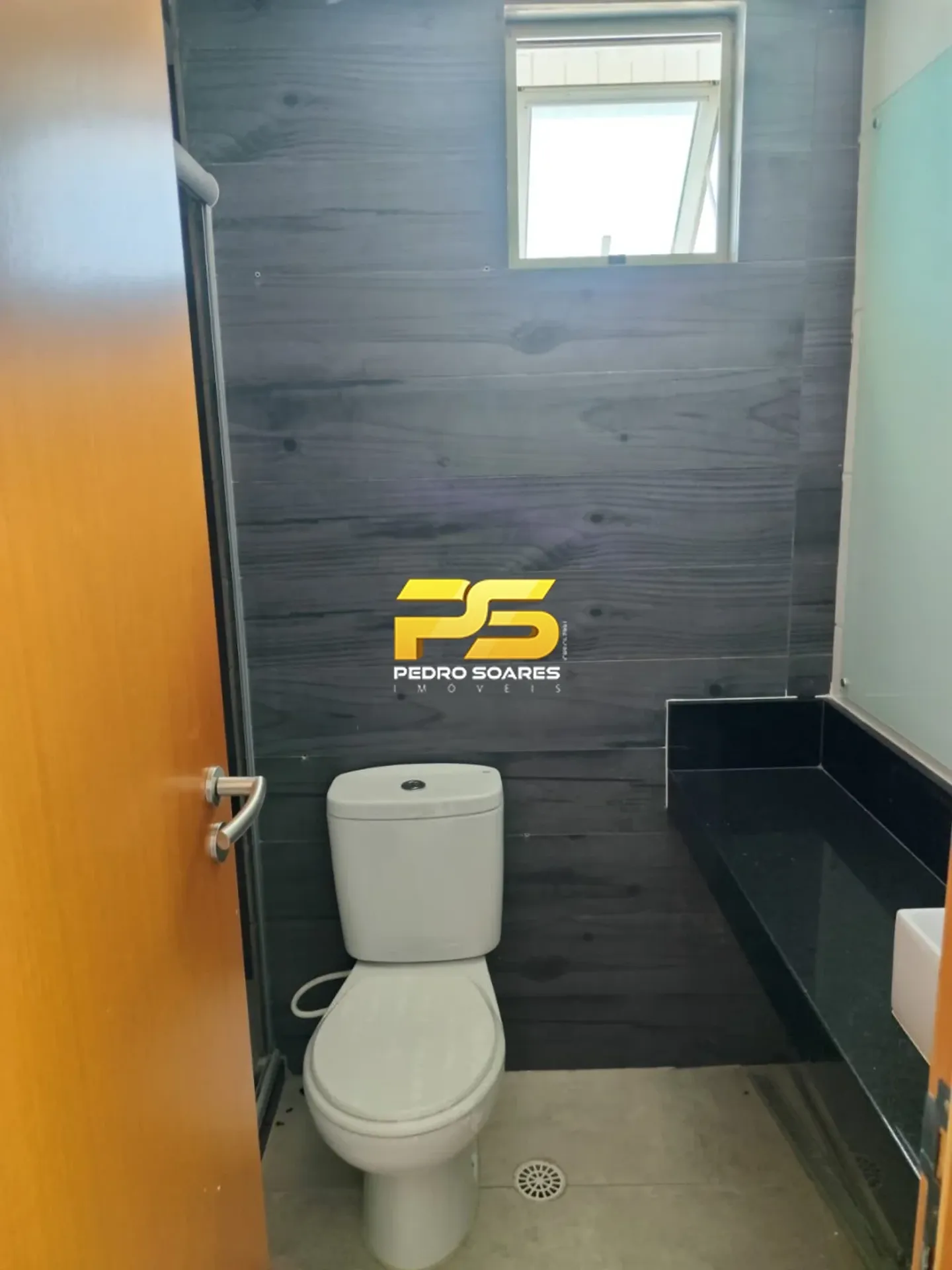 Квартира 186 м² с джакузи и застеклённым балконом — photo 31
