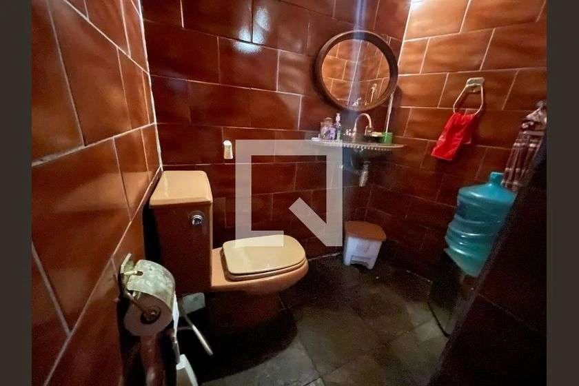 Rental house with 4 bedrooms and 600 m² — photo 9