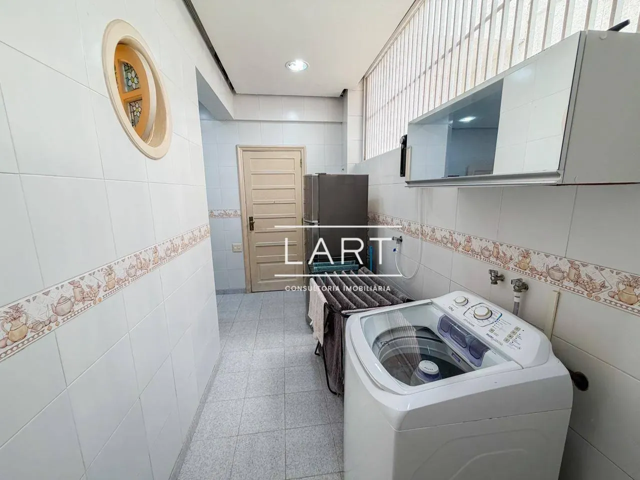 Furnished 3-bedroom apartment with a separate gas kitchen — photo 10