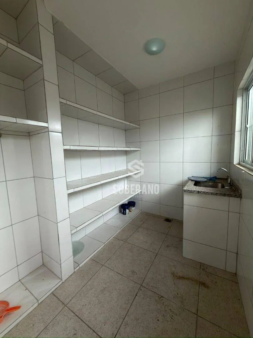 Casa para alugar com 3 quartos e 240 m² — photo 24