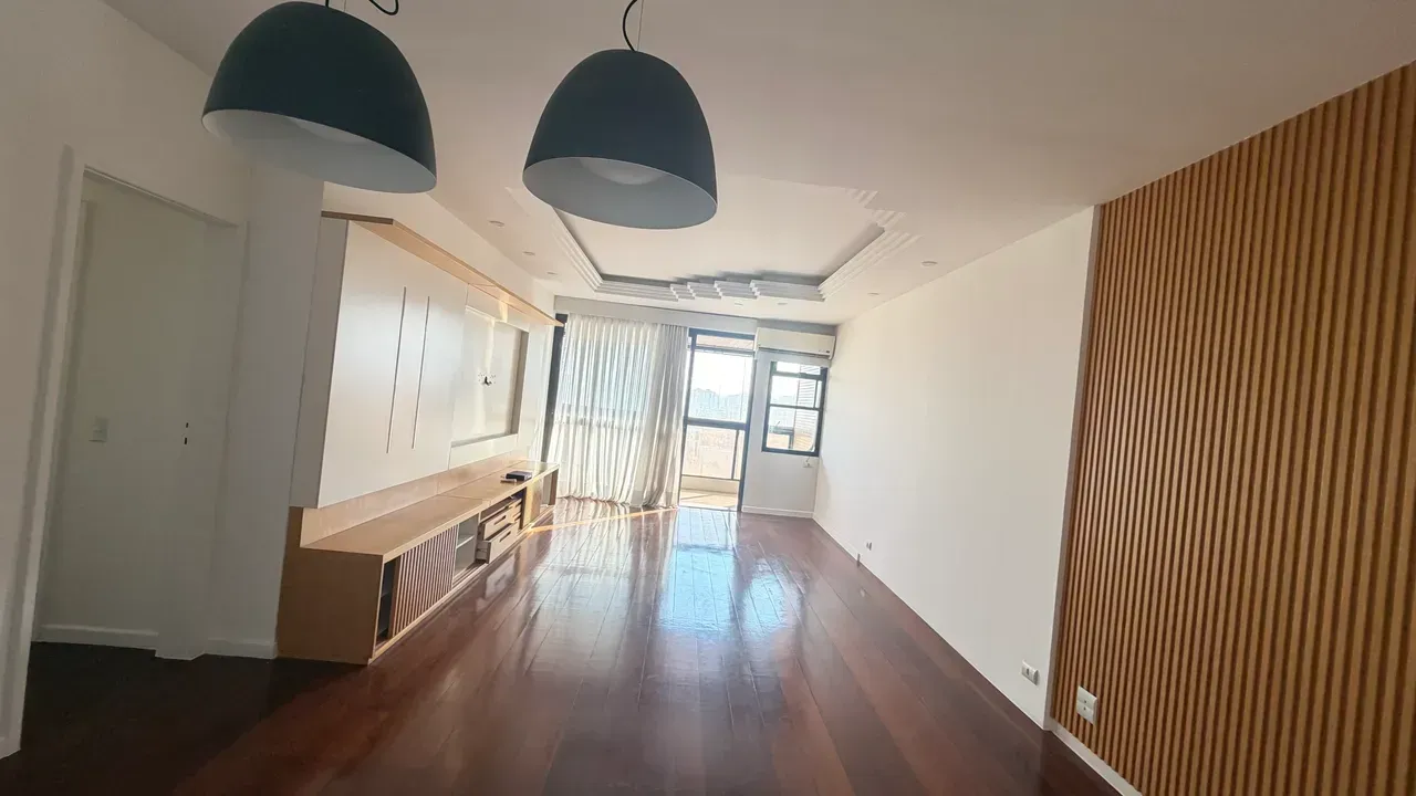 4-bedroom apartment with glassed-in balcony and 2 parking — photo 6