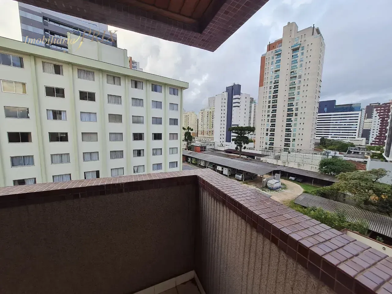 3-bedroom apartment with 90 m², balcony and 2 parking spots — photo 13
