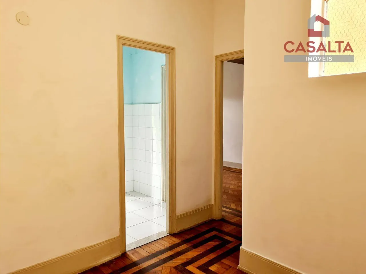 102 m² apartment with 3 bedrooms and 1 bathroom — photo 17