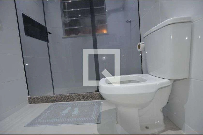 2-bedroom, 2-bath apartment with 87 m² and a balcony — photo 24