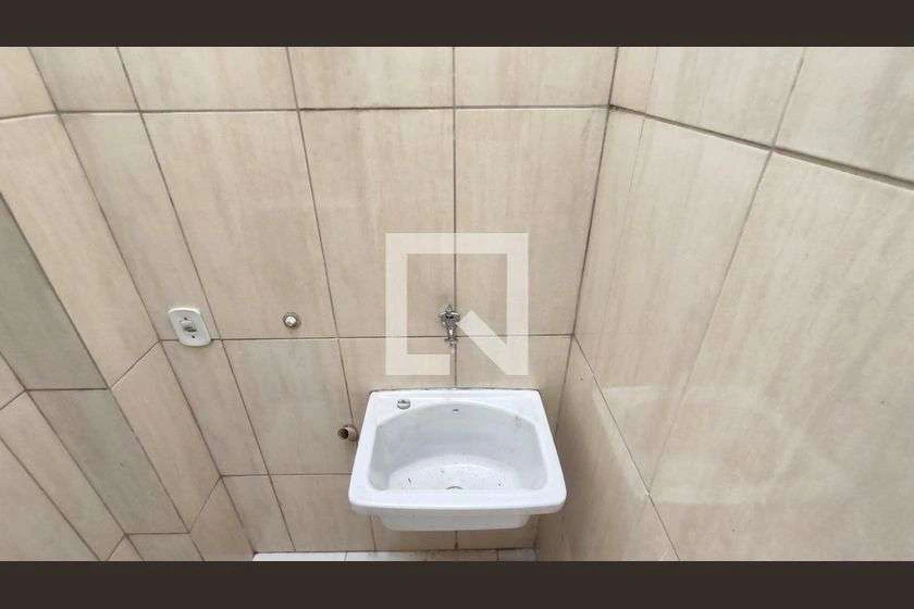 Невмебльована студія 23 м² з кухнею відкритого плану — photo 15