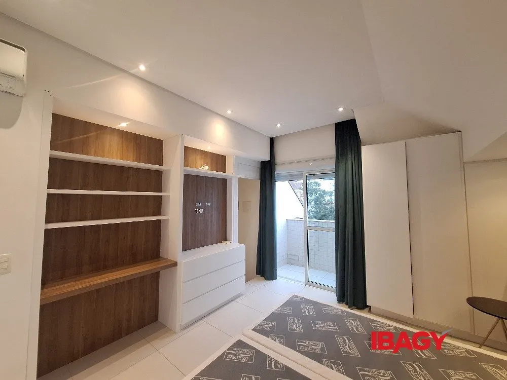 Меблированная квартира с 2 спальнями-сюитами и балконом — photo 6