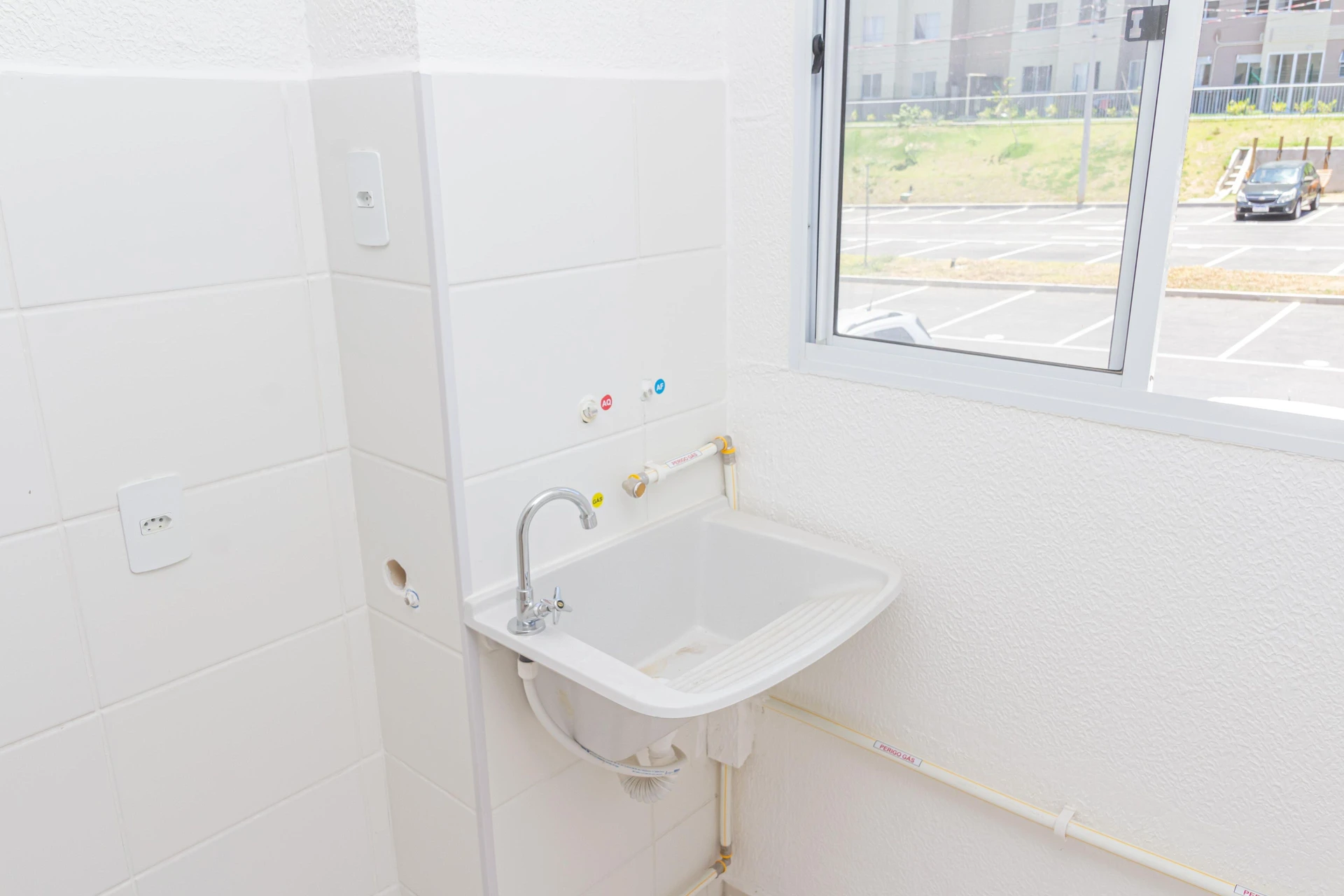 2-bedroom apartment in a building with a pool — photo 66