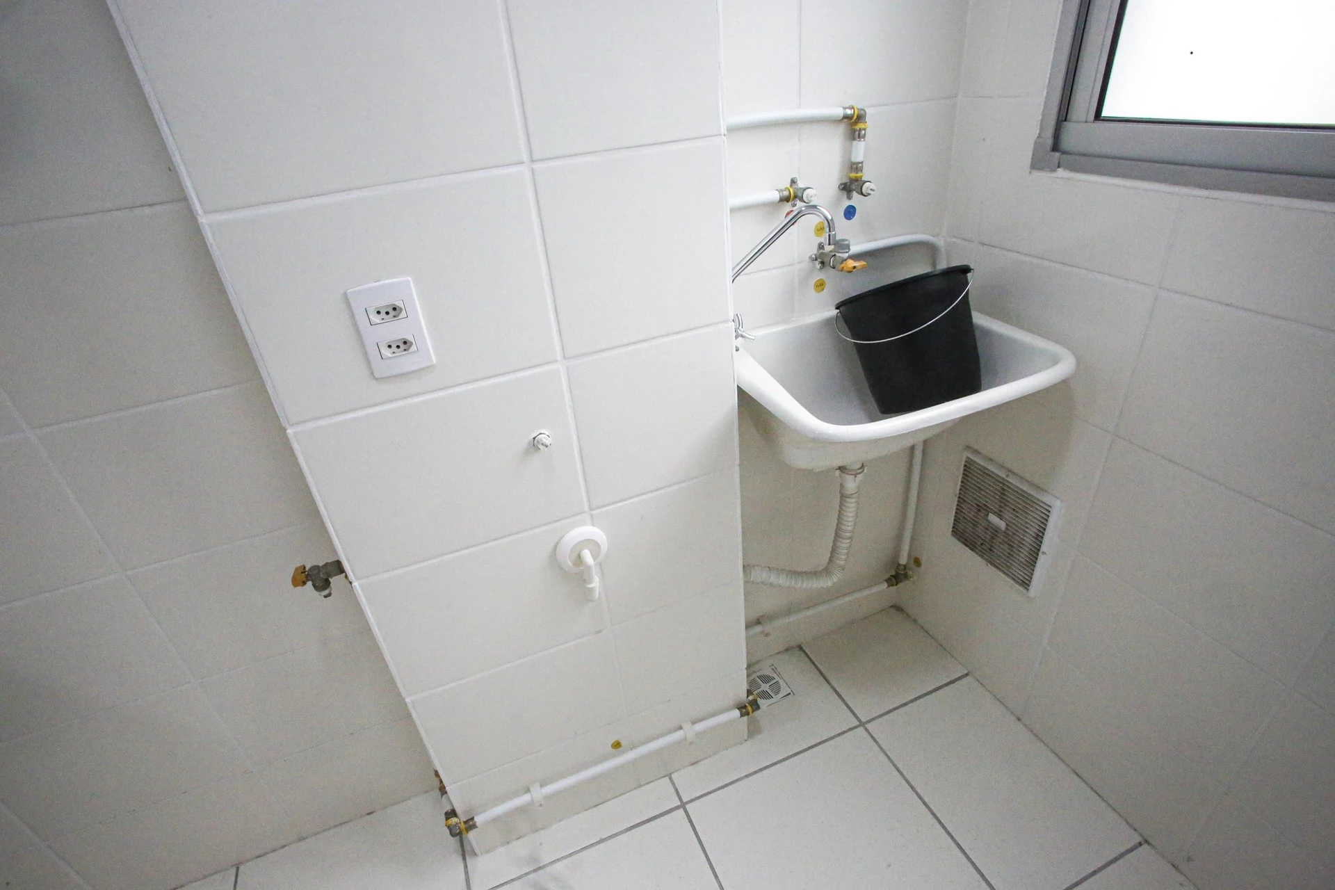 Apartamento de 2 quartos em condomínio com academia — photo 33