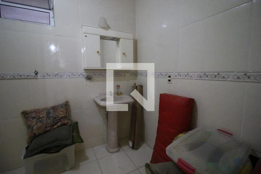 Apartamento de 260 m² com banheira e espaço de home office — photo 38