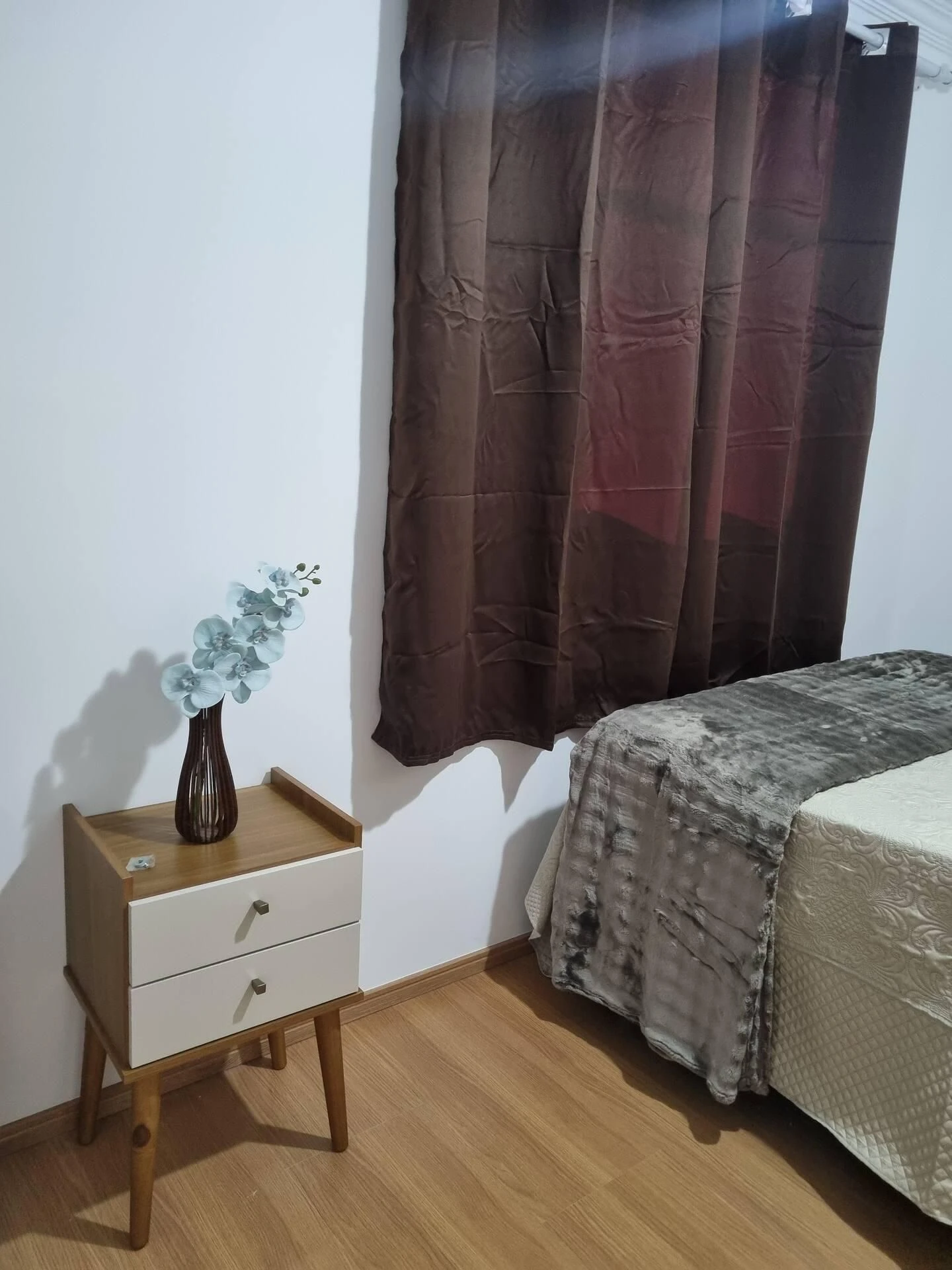 Furnished 2-bedroom apartment with a gas stove — photo 12
