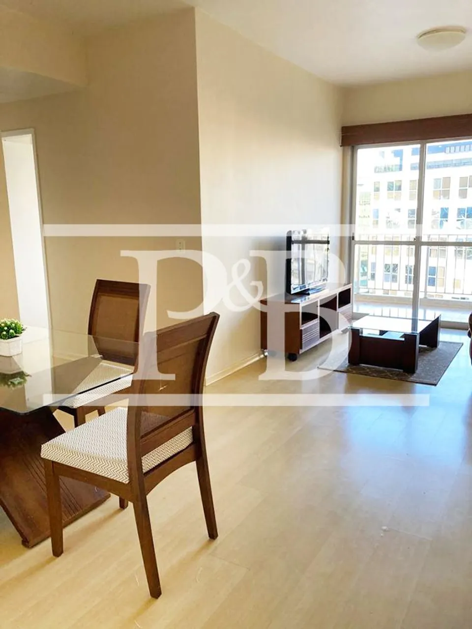 2-bedroom apartment with balcony — photo 8