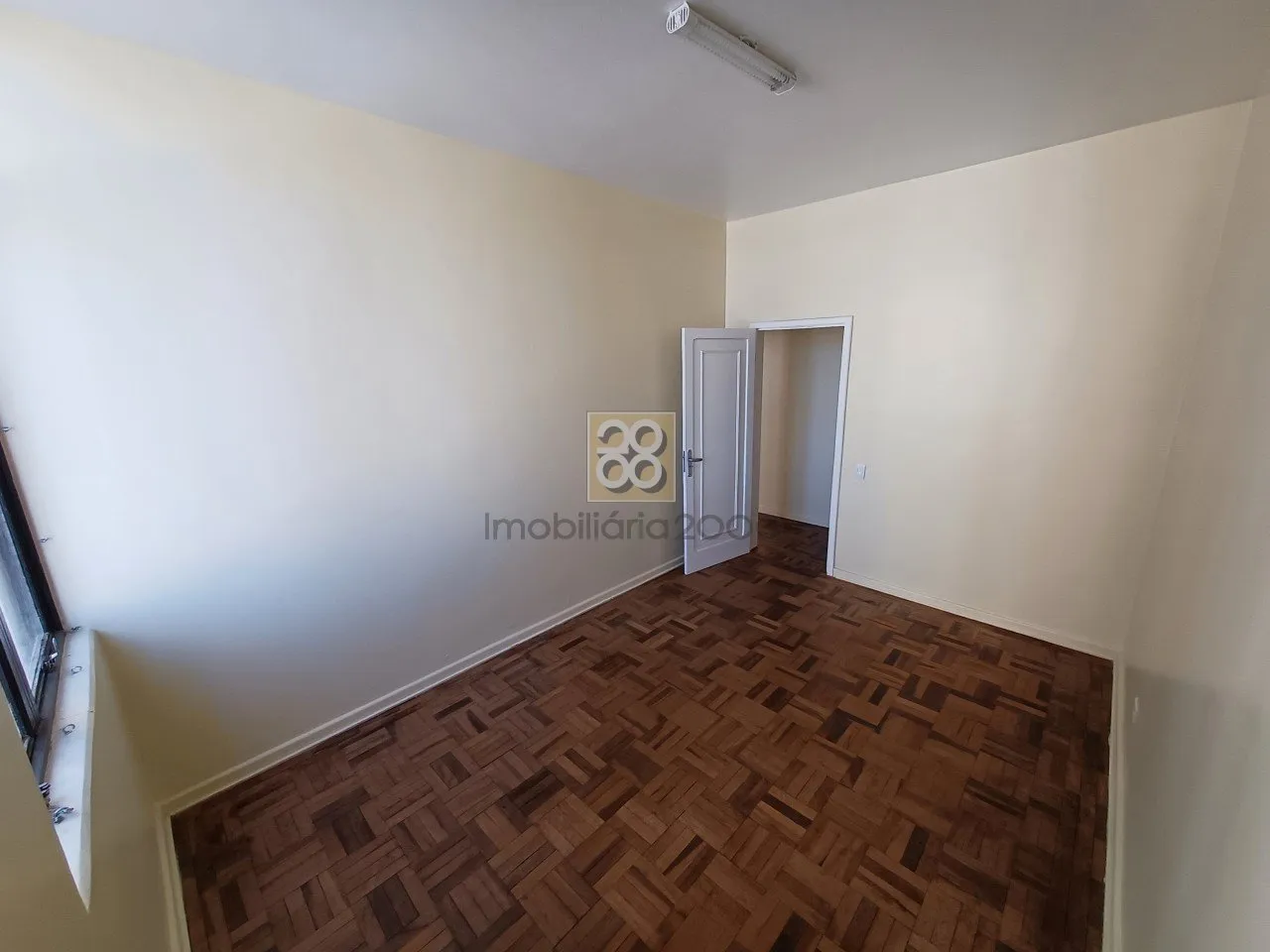 3-bedroom apartment with a home office in Curitiba — photo 12