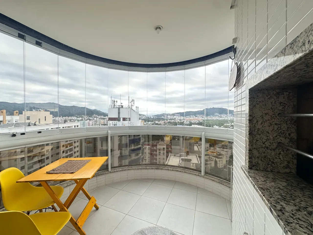 Apartamento amueblado de 2 dormitorios con suite y 74 m² en el 6º piso — photo 11