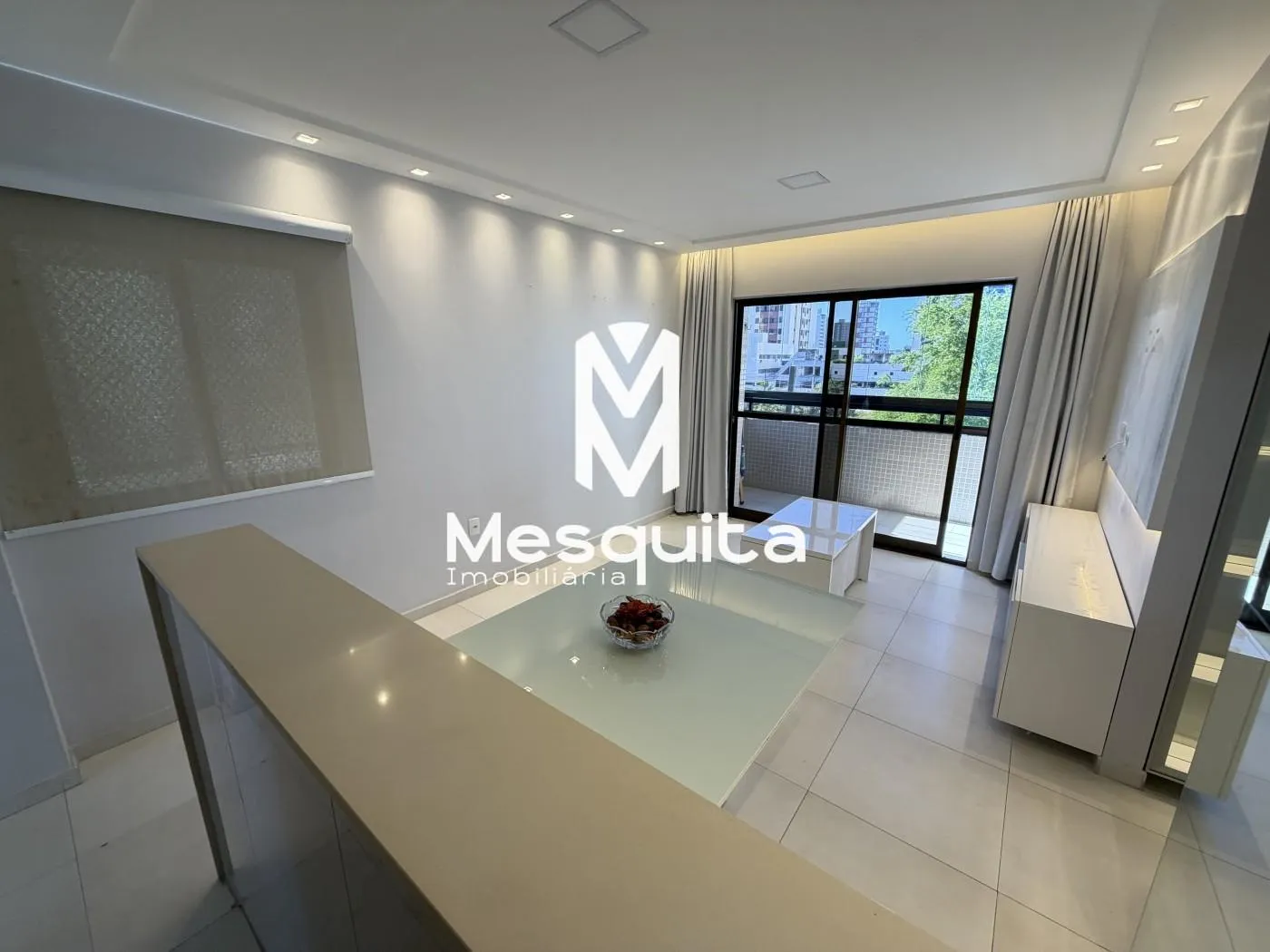Apartamento de 2 quartos em condomínio com piscina — photo 3