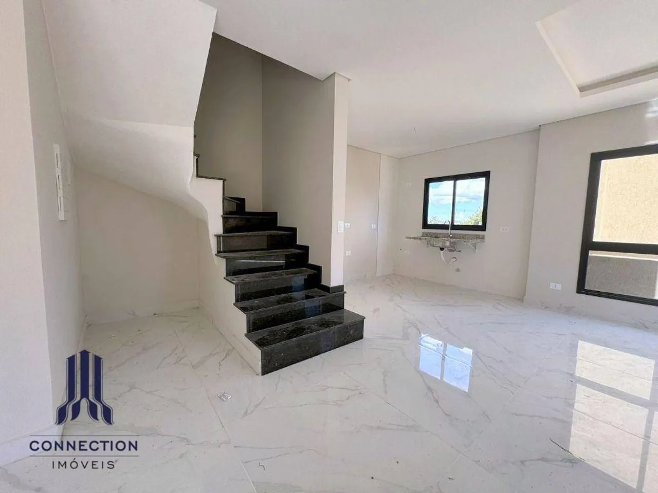 Unfurnished house with 3 bedrooms and private garden — photo 4