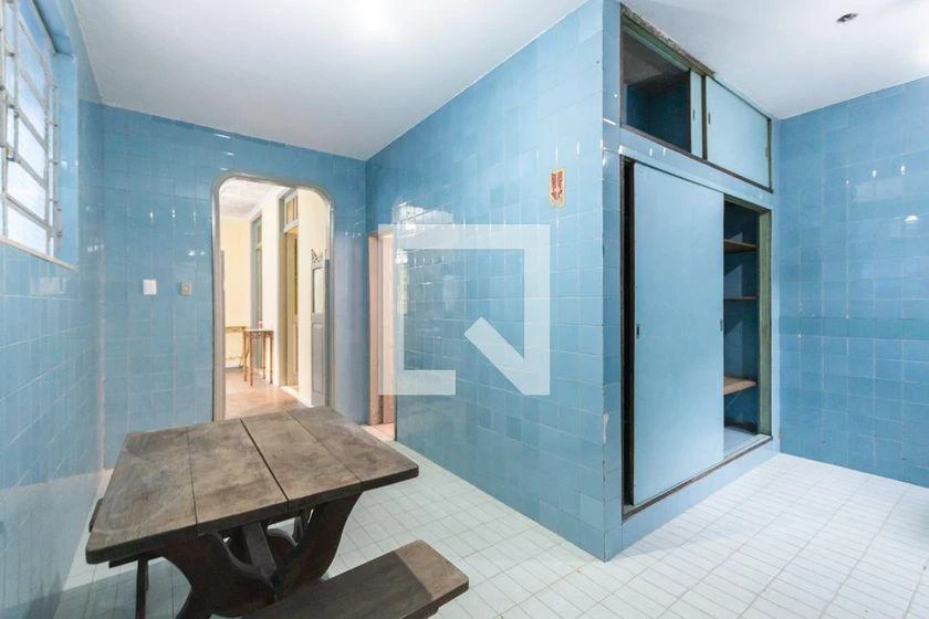 Casa para aluguel com 4 quartos e varanda, 600 m² — photo 15