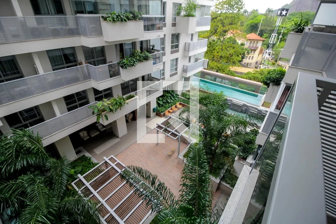 Unfurnished apartment with 2 bedrooms, 1 en-suite — photo 4